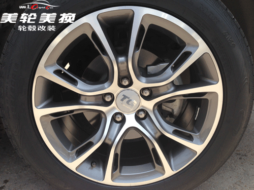 jeep自由客轮毂改装升级
